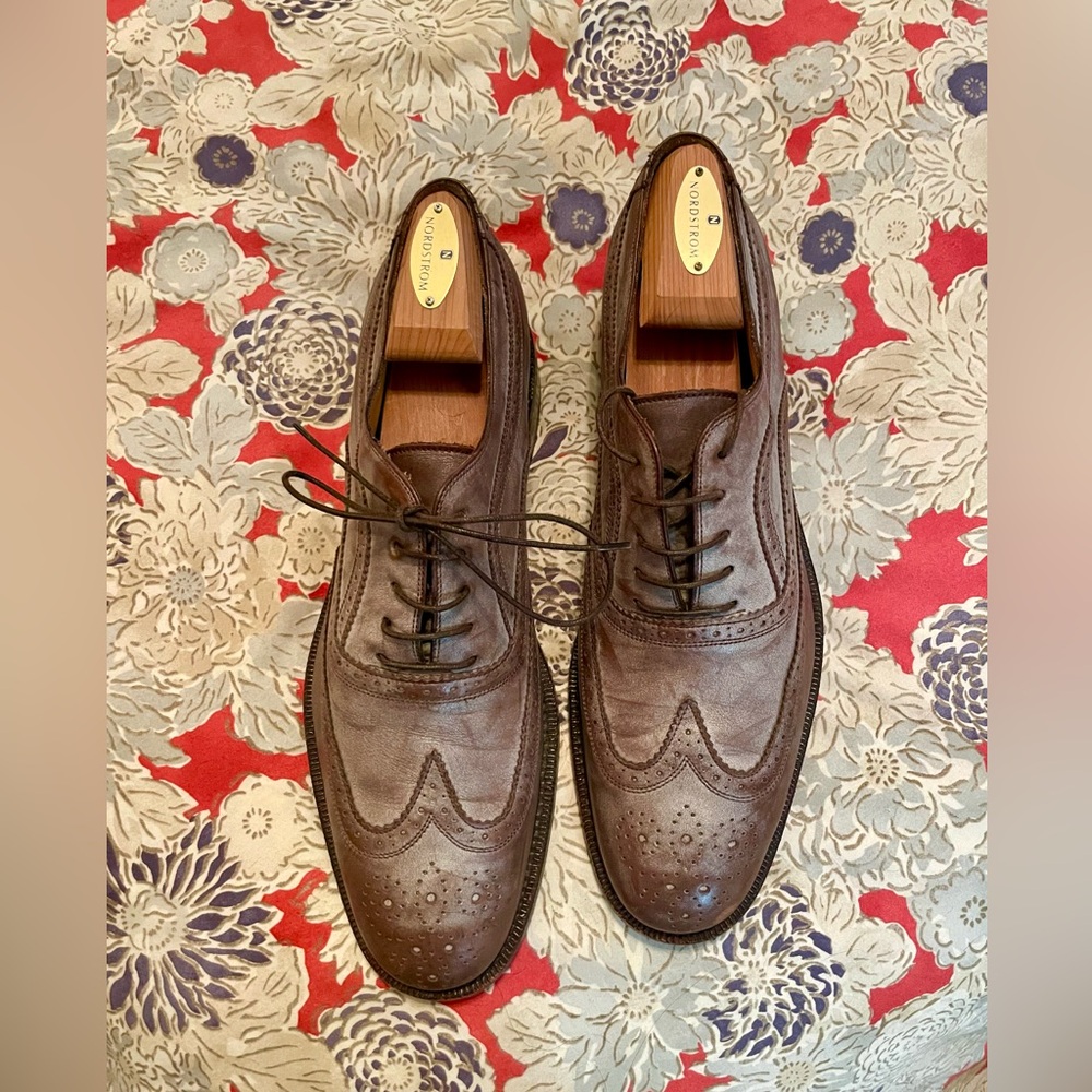 Salvatore Ferragamo Men’s Wingtip Dress shoes Sz 9